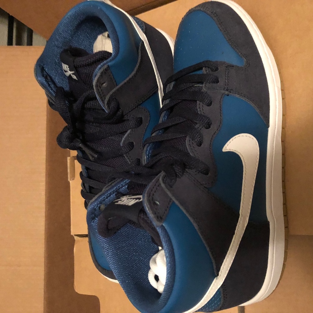 Nike SB Men's Zoom Dunk High Pro Skate Shoe